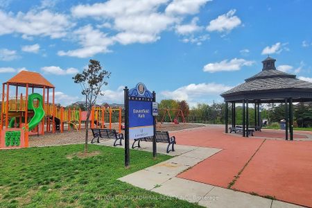 For Lease - 74 Davenfield Circle, Brampton, Ontario - Photo 4