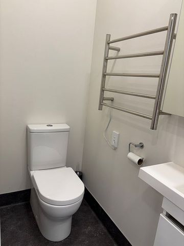 Spacious modern studio - Photo 4