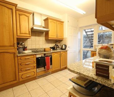 2 bedroom flat to rent - Photo 6