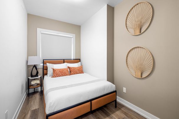 For Lease - 449 Lansdowne Avenue Unit# B, Toronto, Ontario - Photo 1