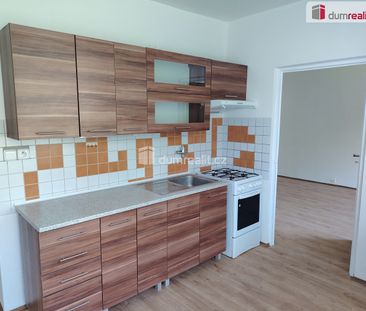 Pronájem bytu 3+1 72 m² - Photo 1
