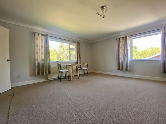 4 bedroom detached house to rent - Photo 1