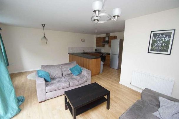 Holly Way, Leeds, LS14 - Photo 1