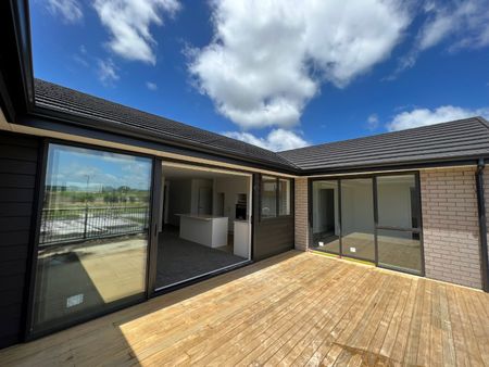 71 Maryvale Road, Milldale, Auckland - Photo 4
