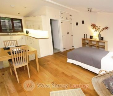 Studio to rent - Photo 3