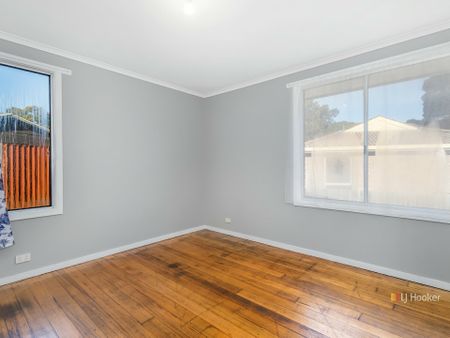 45 Morris Avenue, DEVONPORT - Photo 5