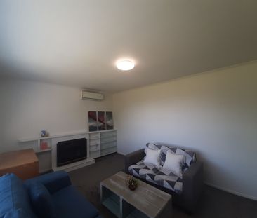 Lovely Family home - Photo 6