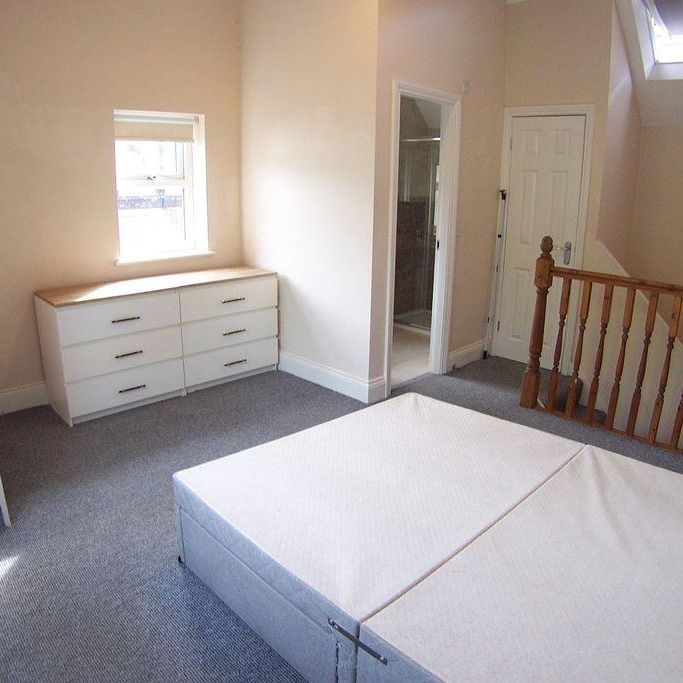 2 bedroom house to rent - Photo 1