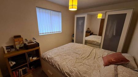 Old York Street, Hulme, Manchester, M15 - Photo 5