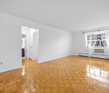 For Lease - 3320 Fieldgate Drive Unit# 804, Mississauga, Ontario - Photo 4