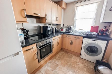 1 bedroom flat to rent - Photo 5