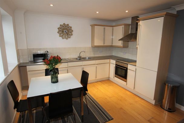 Turlow Court, Leeds City Centre, LS9 8PA - Photo 1