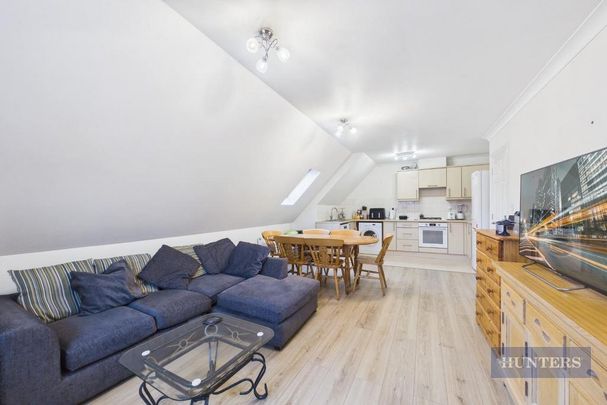 2 bedroom flat to rent - Photo 1