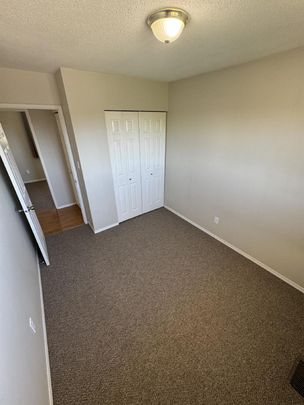 KOEHN RESIDENCE - UPPER - Photo 1