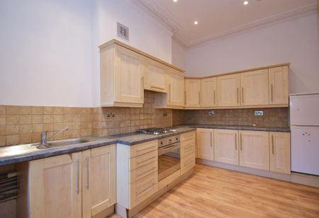 3 bedroom ground floor flat to rent - Photo 5