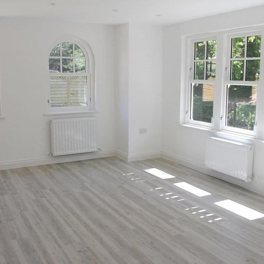 2 bedroom apartment to rent Bridge House, Chobham Road, Woking, GU21 - Photo 1