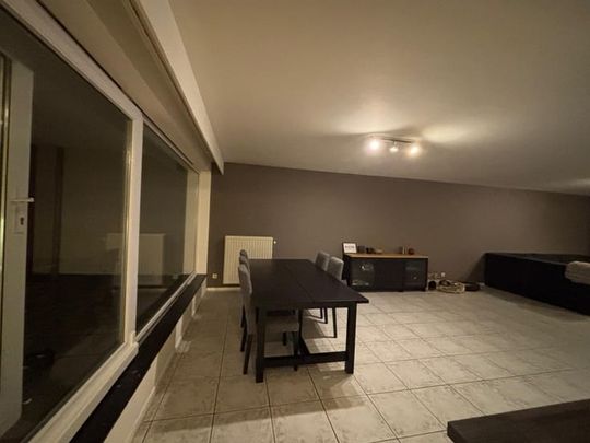Appartement te huur - Photo 1