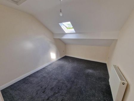 2 bedroom maisonette to rent - Photo 3