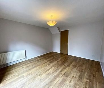 2 bedroom semi-detached house to rent - Photo 3