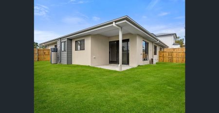 3 Bedroom Duplex Unit (Rent increase to $570 in June) - Photo 3