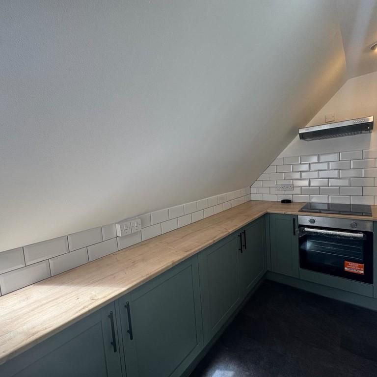 2 bedroom apartment to rent - Photo 1