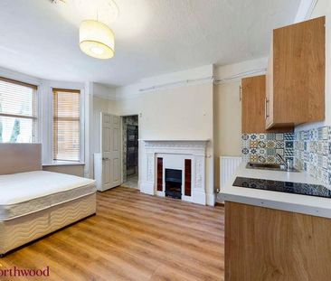 Middleton Road, Banbury, OX16 - Photo 1