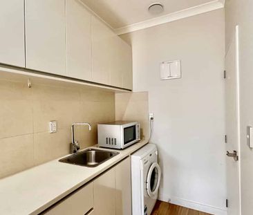 Granny Flat - Photo 3