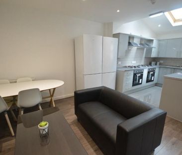 2 bedroom house share to rent - Photo 3