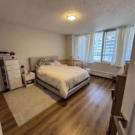 Montréal – Côte-des-Neiges – RockHill – Super appartement 4 1/2 à louer - Photo 4
