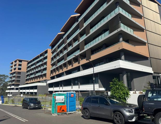 Amazing north facing 2 bedroom with huge balcony - Photo 1