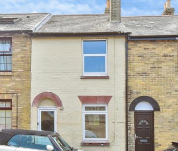 2 bedroom terraced house to rent - Photo 5