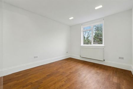 5 bedroom flat to rent - Photo 4