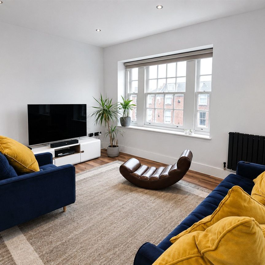 High Street, Epsom, Surrey, KT19 8AH - Photo 1