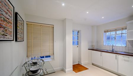 Pelham Court, Chelsea - Photo 2