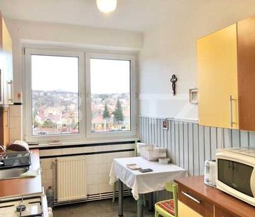 Apartament 4 camere decomandate, garaj, vis a vis de Sala Polivalenta - Fotografie 5