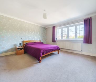 5 bedroom detached house to rent - Photo 6