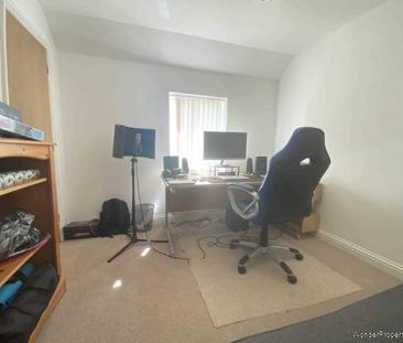 2 bedroom property to rent in St Neots - Photo 1