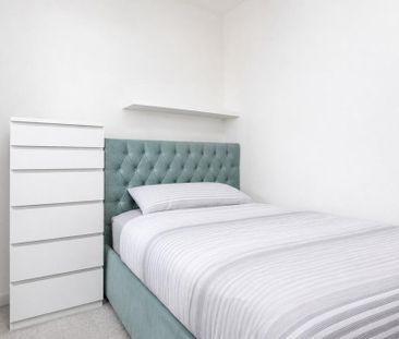 5 bedroom house to rent - Photo 4