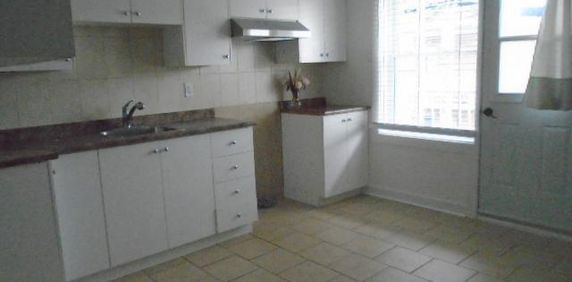 3 ½ rue Parc Georges Ahuntsic LIBRE - Photo 2