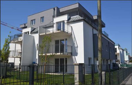 AB JUNI: Einziehen und wohlfühlen: 2 Zimmer mit sonnigen Balkon - Photo 2