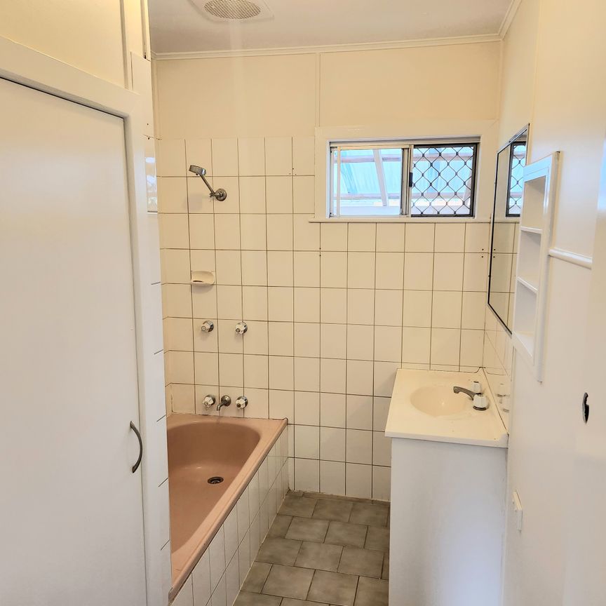 1 Corser Street, Centenary Heights QLD 4350 - House For Rent | Domain - Photo 1