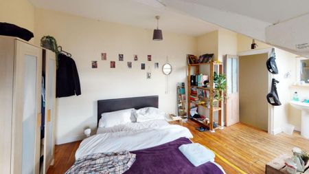2 bedroom terraced house to rent - Photo 3