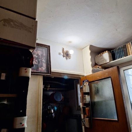 Garsonieră parțial mobilată, nedecomandată - Fotografie 4
