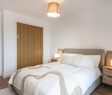 2 bedroom apartment to rent - Photo 4