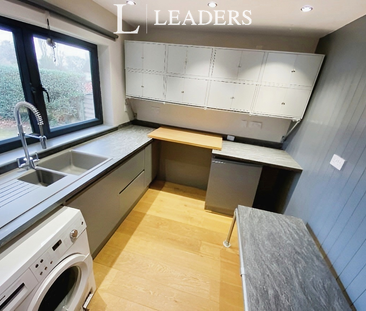 4 bedroom bungalow to rent Kayfen, Witham-On-The-Hill, Bourne, PE10 - Photo 1