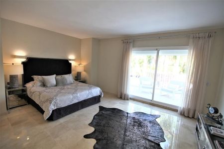 Marbella Golden Mile, Marbella, Andalusia 29602 - Photo 5
