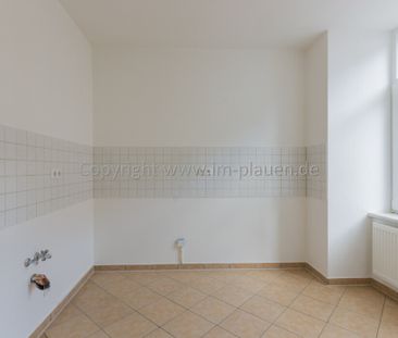 Balkon - offene Küche - Badewanne - Laminat | 3-Zimmer-Wohnung Plau... - Photo 1