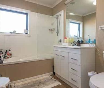 3 bedroom home - double glazed - Photo 4