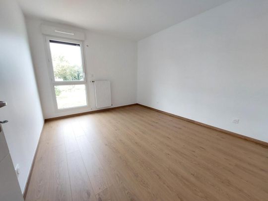 location Appartement T3 DE 65.3m² À RILLIEUX LA PAPE - Photo 1