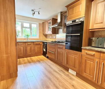 3 bedroom house to rent - Photo 3